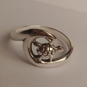 925 Sterling Silver Sea Turtle & Wave Ring sz 10